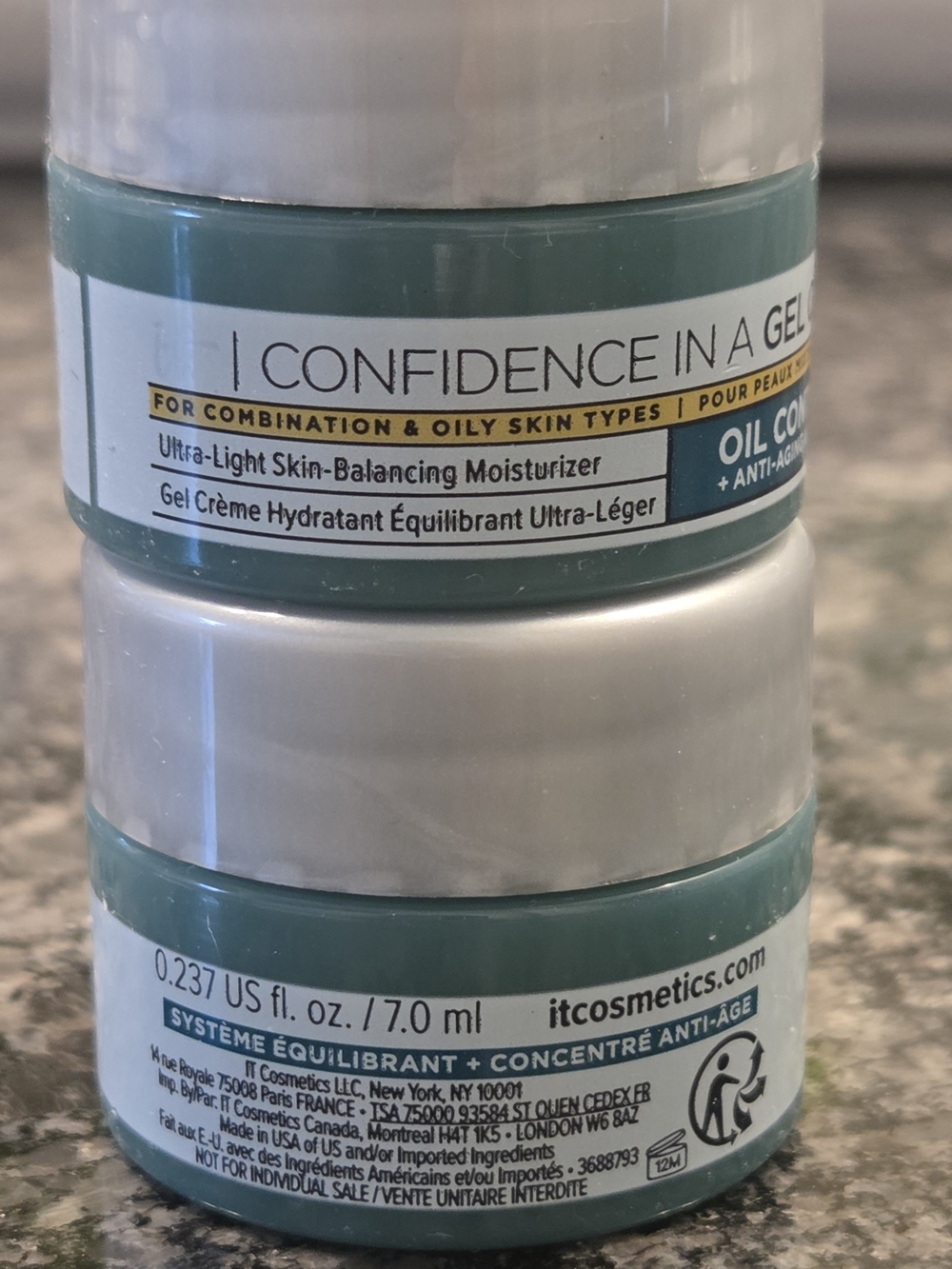 it Cosmetics Confidence In A Gel Cream — NWOB